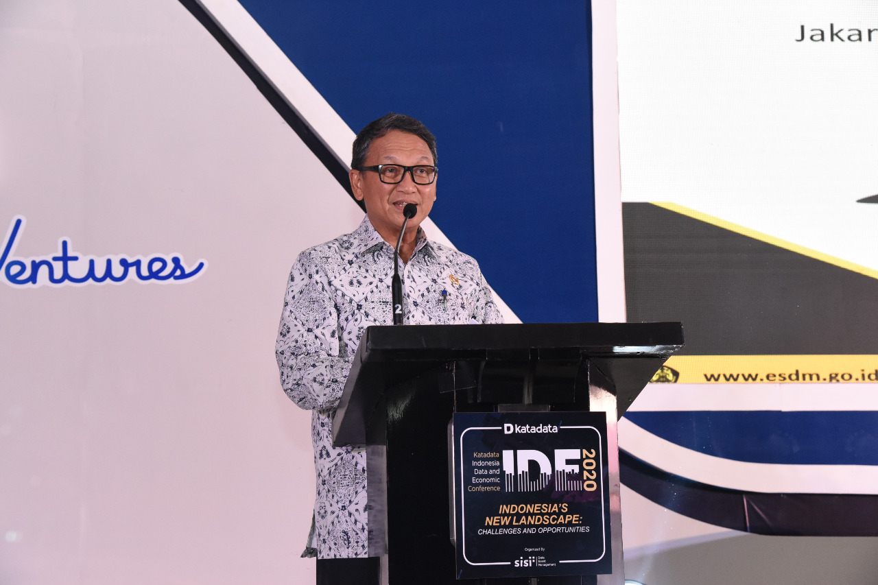 Maksimalkan Energi Bersih: ESDM Konversi Pembangkit Listrik Fosil Ke EBT