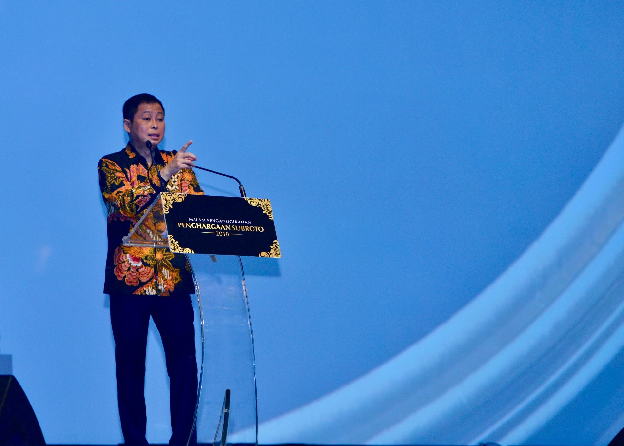 Malam Penghargaan Subroto, Menteri ESDM Paparkan Capaian Program Energi Berkeadilan