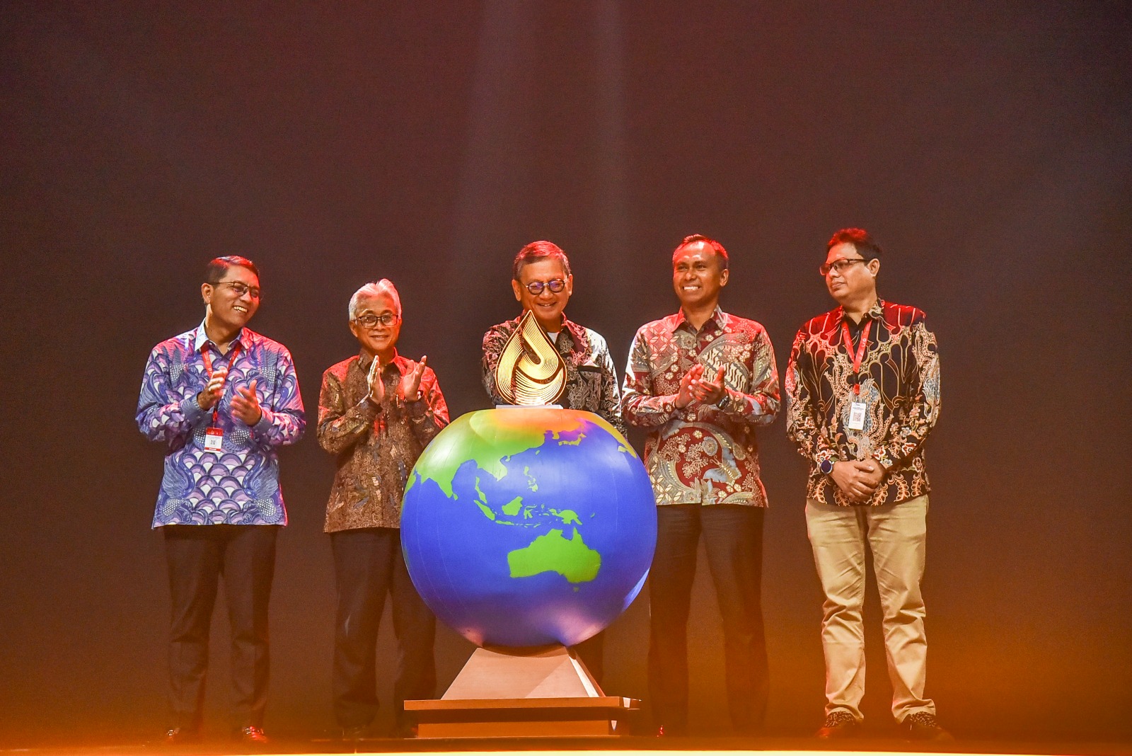 Menteri Arifin Tegaskan Sektor Migas Masih Berperan Penting di Era Transisi Energi