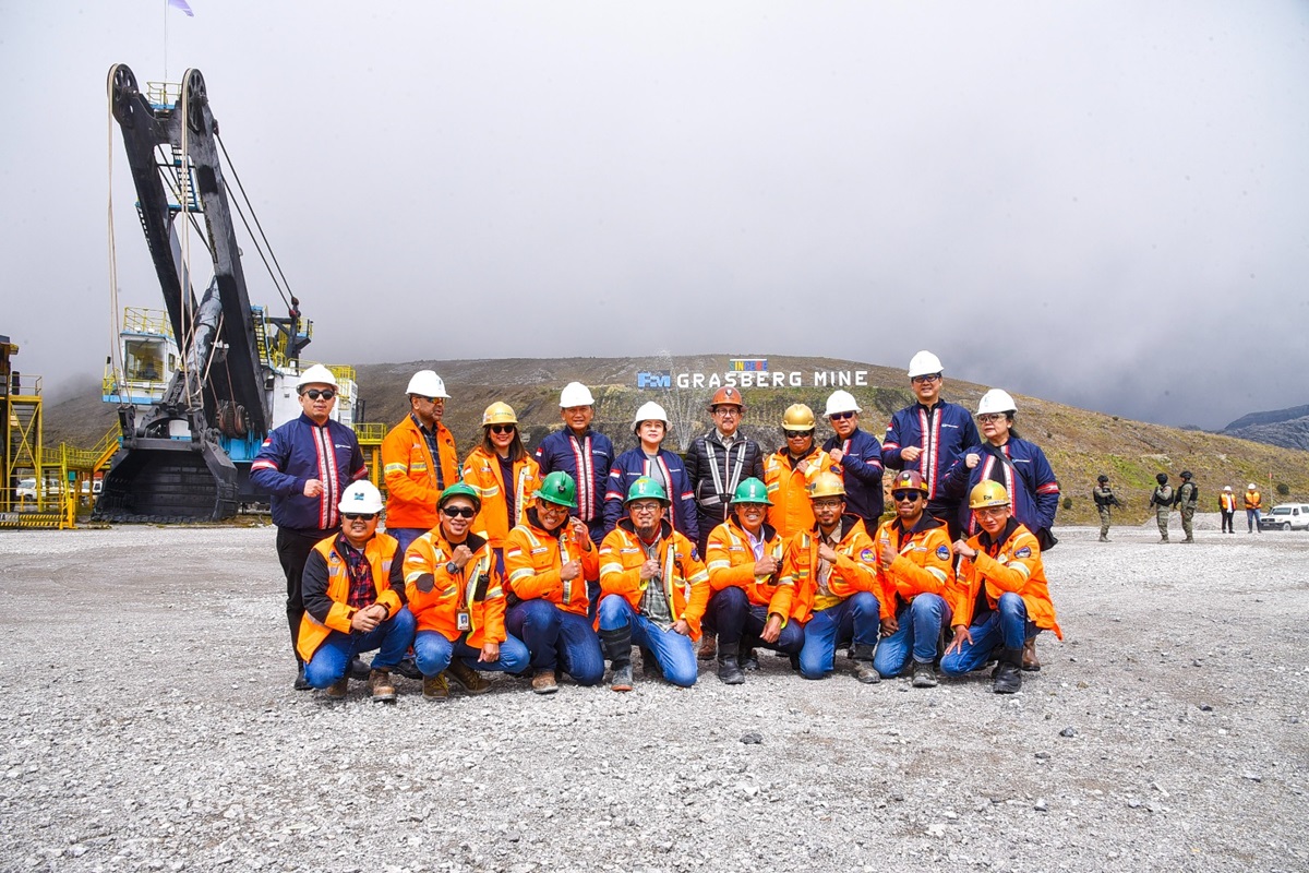 Menteri ESDM Dampingi Ketua DPR RI Kunjungi PT Freeport Indonesia