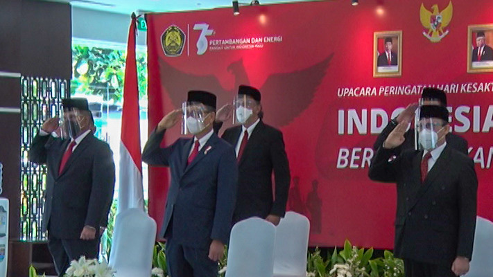 Menteri ESDM dan Jajaran Pimpinan Tinggi, Laksanakan Upacara Hari Kesaktian Pancasila Secara Virtual