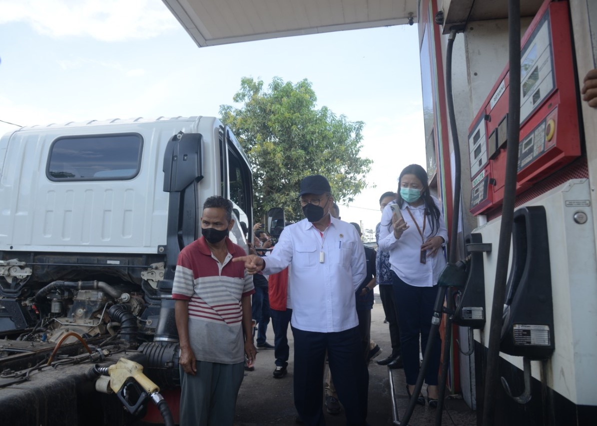 Menteri ESDM ke 9 SPBU di Kaltim dan Kalsel, Pengawasan dan Pengendalian BBM Bersubsidi Menjadi Prioritas