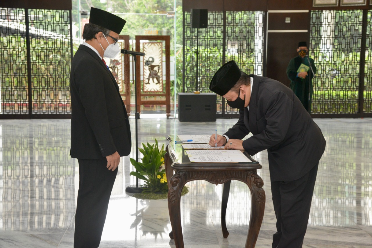 Minister of EMR Swore in High Level Officials under Strict Health Protocol