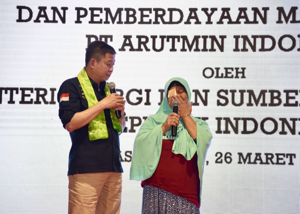 Menteri Jonan ke Tanah Laut, Kontribusi Tambang untuk Masyarakat Ditingkatkan