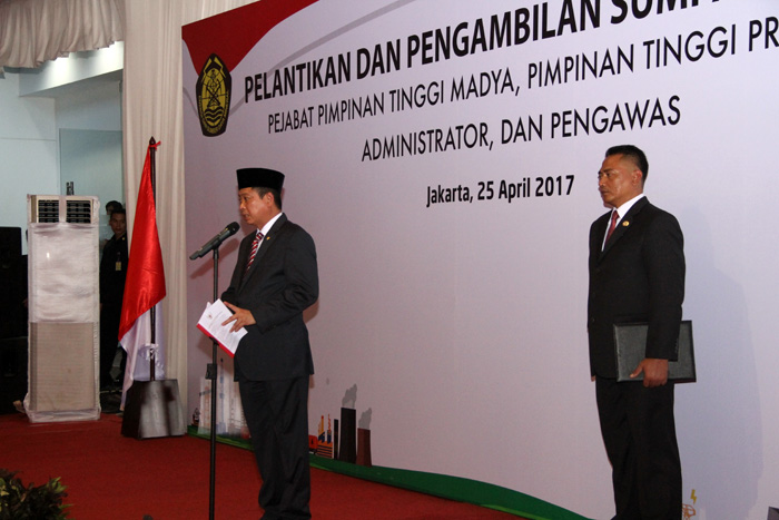 Menteri Jonan : Urus Izin Jangan Kelamaan dan Jangan Ada Penundaan