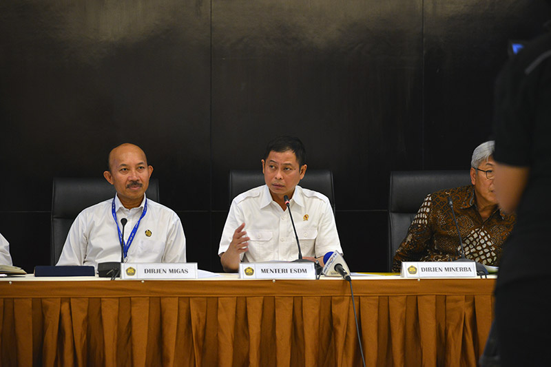 MESDM Potong Perijinan Migas Dari 104 Menjadi Hanya 6 Perijinan