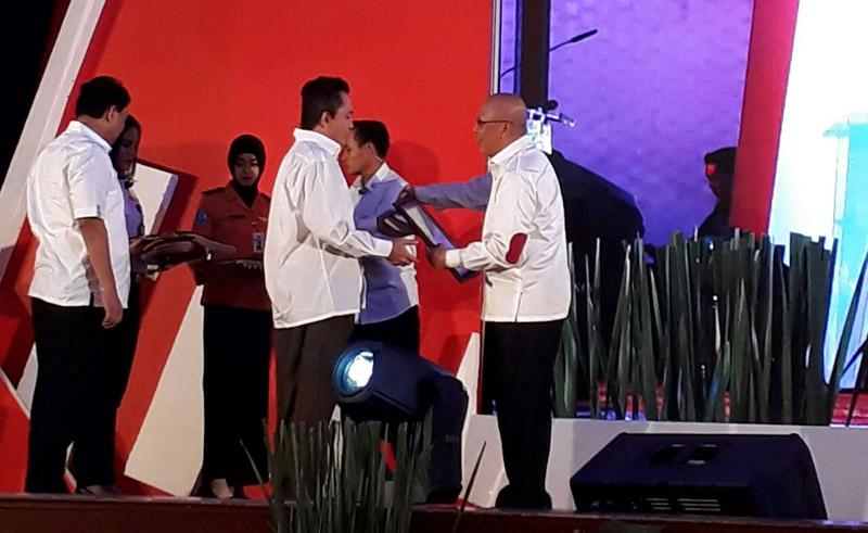 Mudik Bareng Sukses, Kementerian ESDM Terima Penghargaan Kategori III