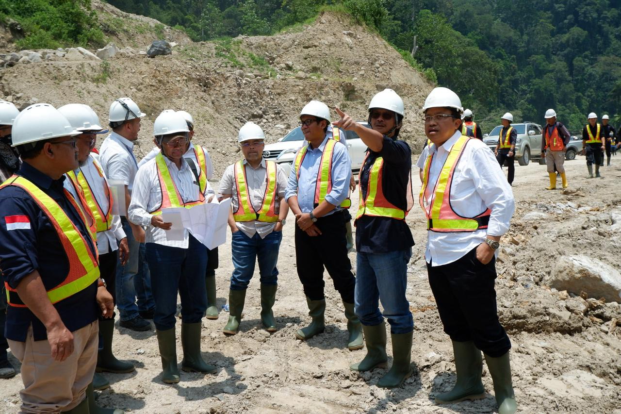 Memonitor Proyek Listrik Tenaga Air Batang Toru, Bagian dari 35.000 MW 