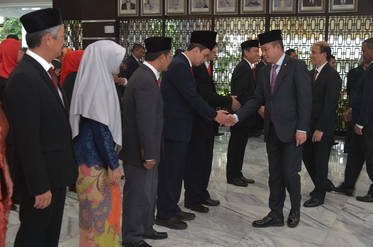 Pelantikan dan Pengambilan Sumpah Jabatan Pejabat Struktural di Lingkungan Kementerian ESDM