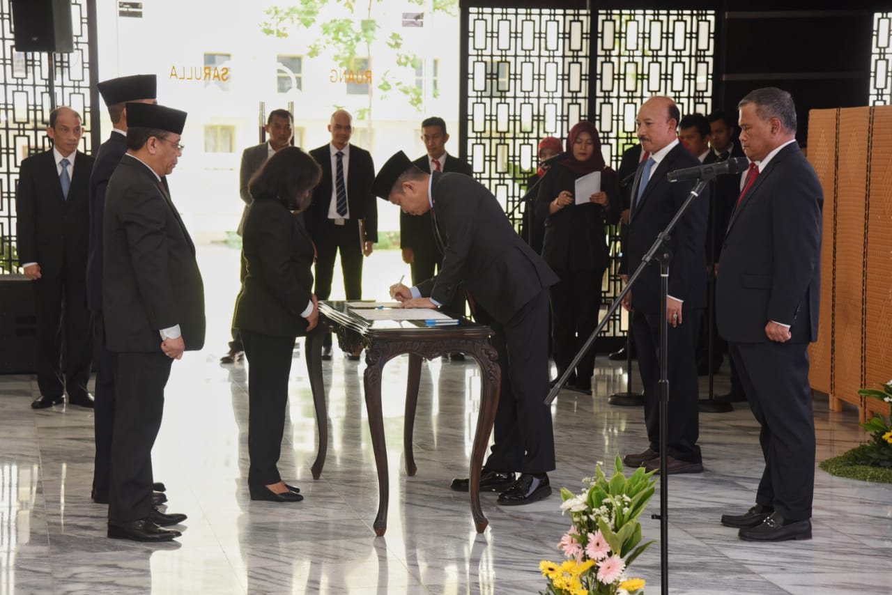 Pelantikan Pejabat Struktural di Lingkungan Kementerian ESDM dan SKK Migas TMT 19 September 2019 