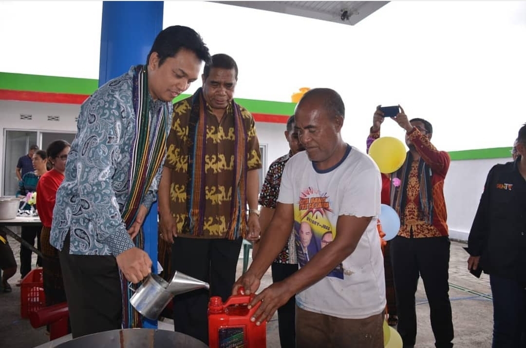 Pemerintah Resmikan SPBU Nelayan BBM Satu Harga Kabupaten Ende, NTT