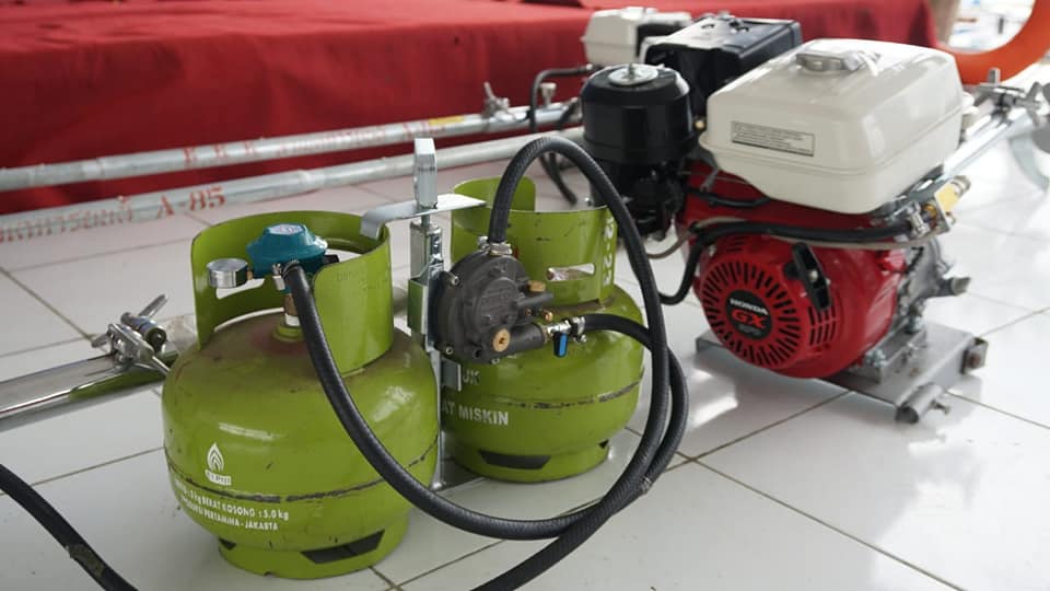 Pemerintah Salurkan 143 Unit Konverter Kit di Samarinda, Nelayan Hemat Hingga 50%