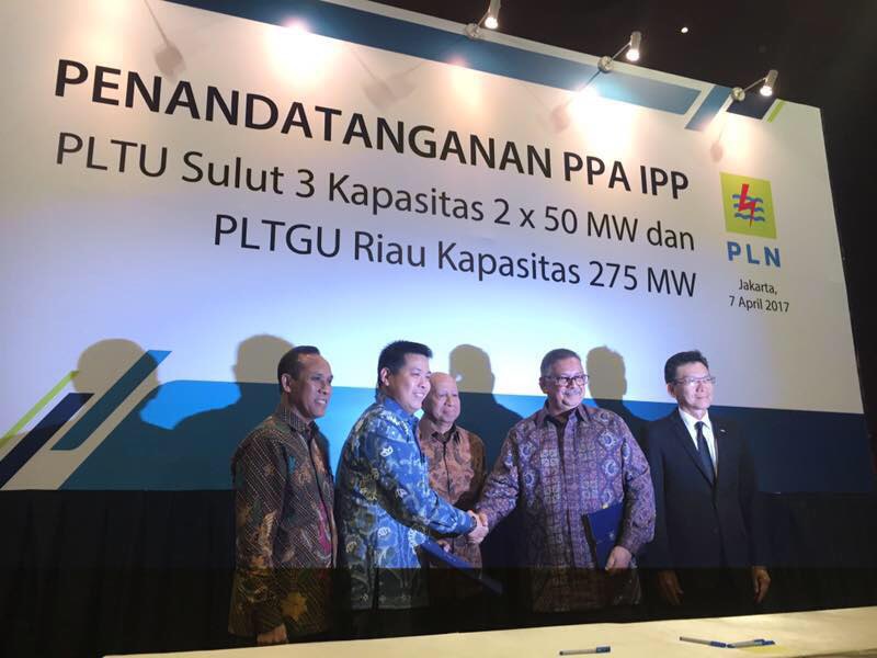 Penandatanganan Dua Kontrak Jual beli Tenaga Listrik: Penyediaan Tenaga Listrik PLN Berpotensi Hemat Rp1,1 Triliun per Tahun