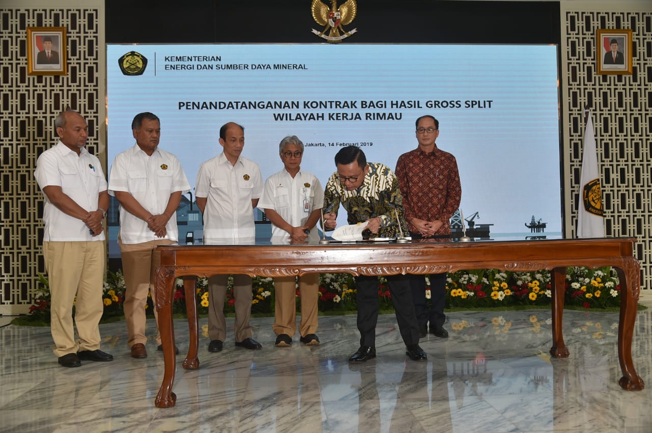 Penandatanganan Kontrak Bagi Hasil Gross Split Wilayah Kerja Rimau