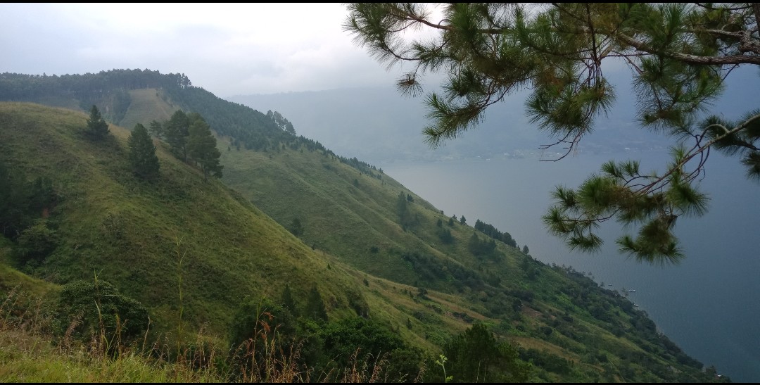 Pesona Danau Toba, Berkah Bentukan Kaldera Terbesar di Dunia