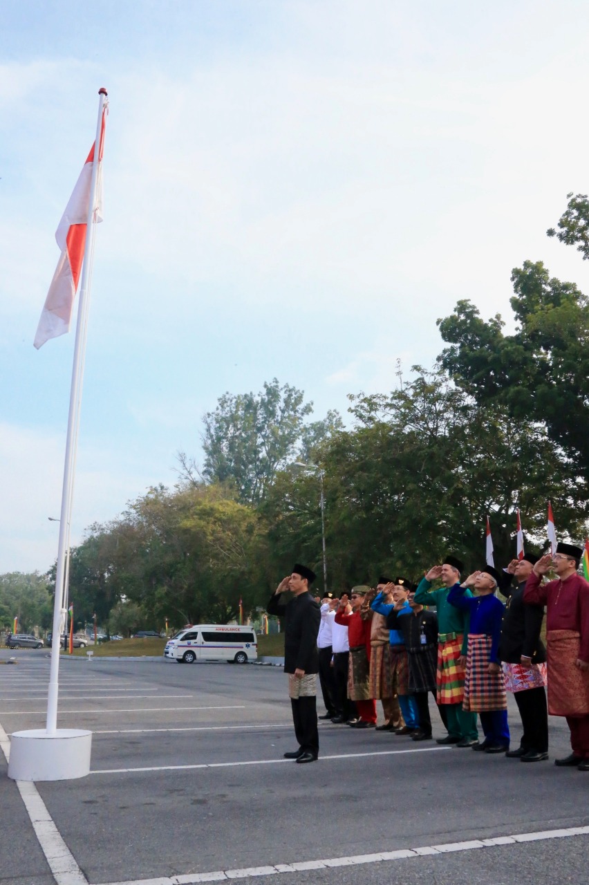 Pimpin Upacara HUT ke-74 RI di Blok Minyak Terbesar Indonesia, Arcandra: Teruskan Perjuangan Pahlawan Dengan Amalkan Sila ke-5