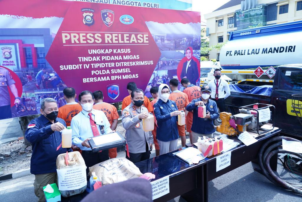 Produsen BBM Ilegal Dan BBM Oplosan Diamankan Polda Sumsel dan BPH Migas