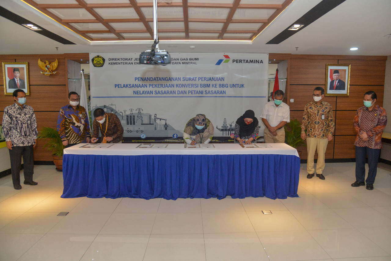 Resmi Diteken, Pemerintah Siapkan Paket Konkit BBM ke BBG Untuk Nelayan dan Petani