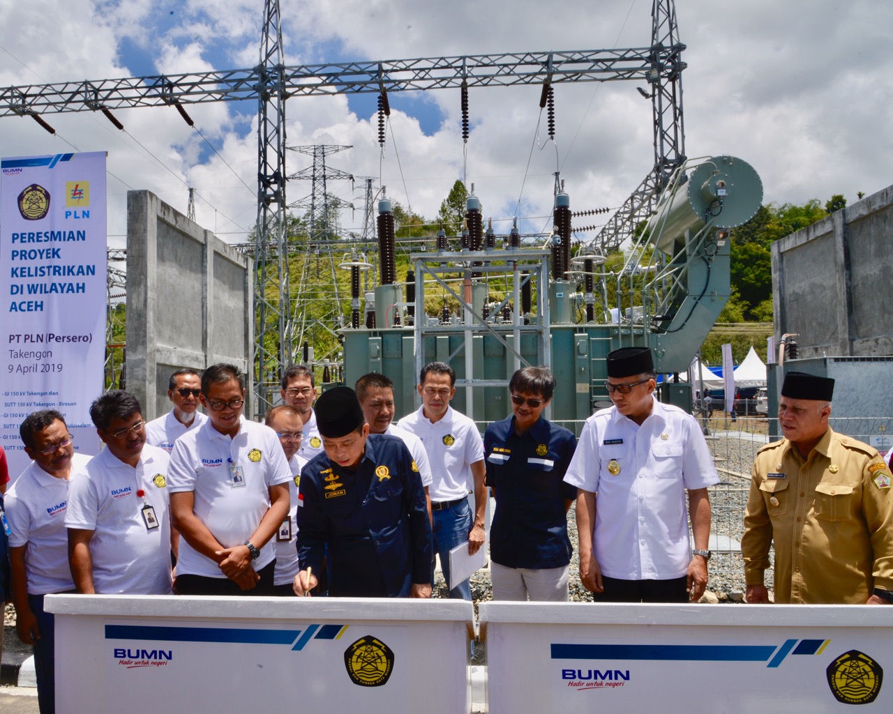 Resmikan Infrastruktur Kelistrikan Aceh dan Sumatera Utara, Jonan: Layanan Listrik Semakin Andal