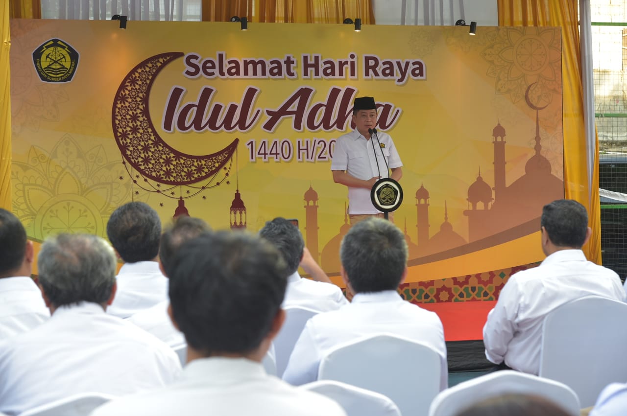 Serahkan Hewan Qurban, Menteri Jonan: Wujud Kesetiakawanan Sosial