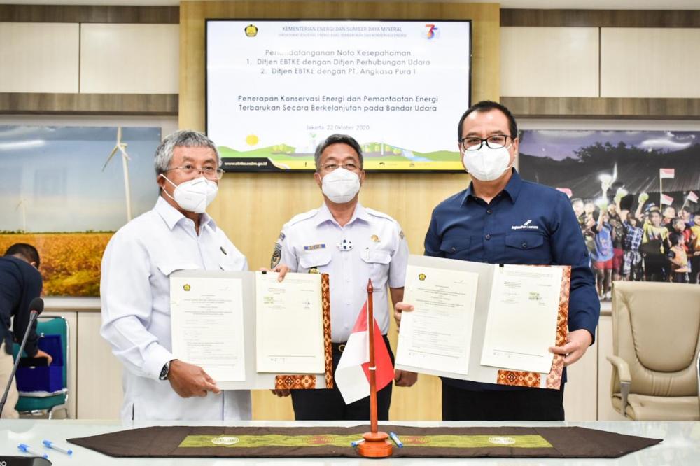 Sinergi KESDM dan Kemenhub Masifkan Pemanfaatan EBT di Bandar Udara