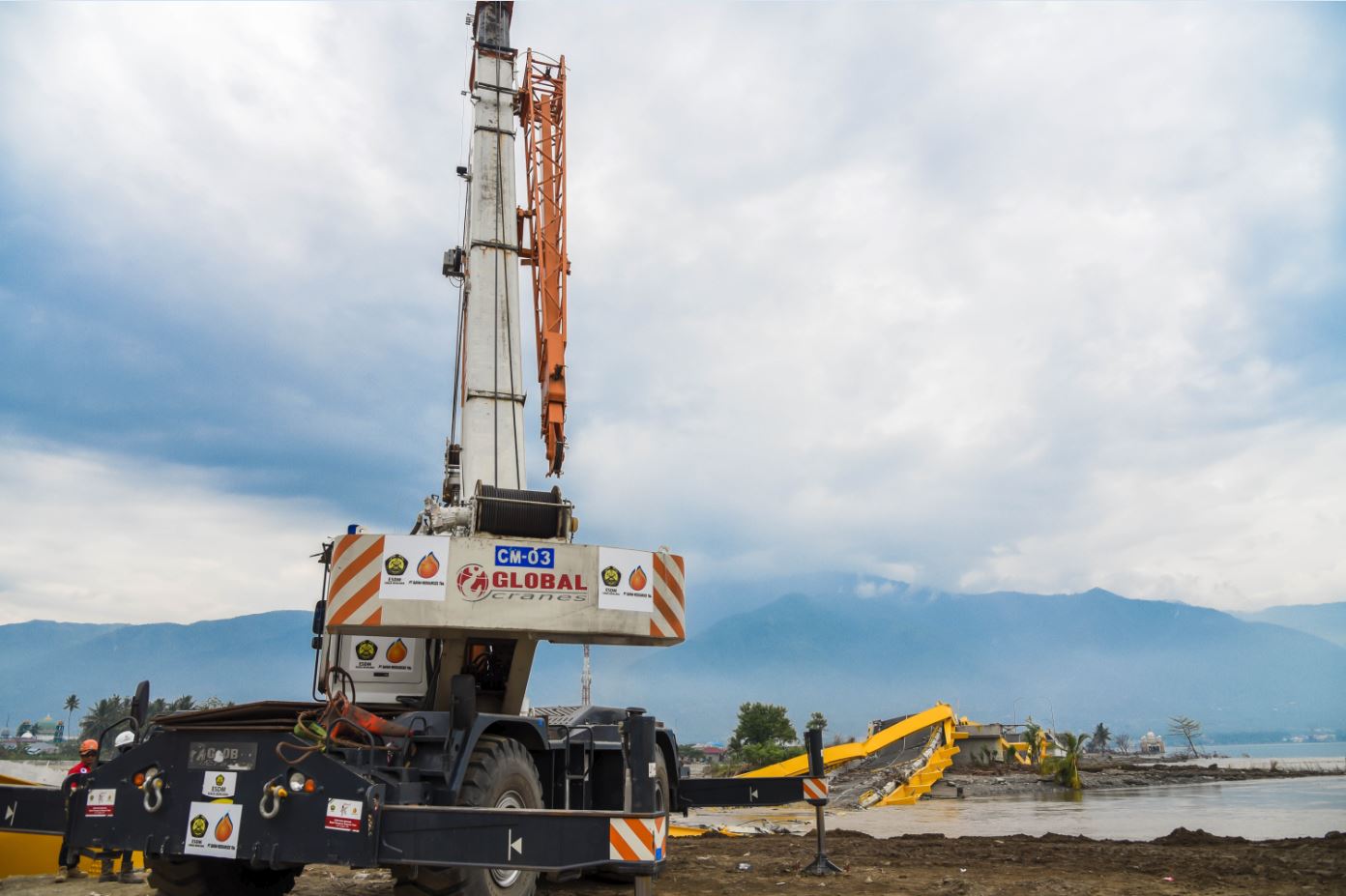 Tim Siaga Bencana ESDM Terus Upayakan Pengangkatan Jembatan Ponulele