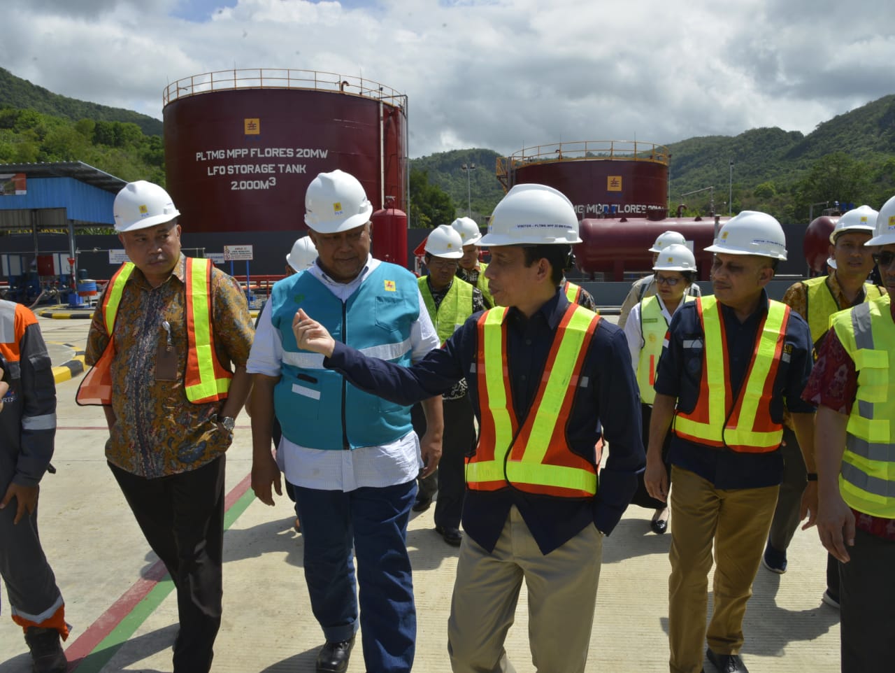 Tinjau Operasional PLTMG MPP Flores, Arcandra: HSD Akan Segera Diganti Gas