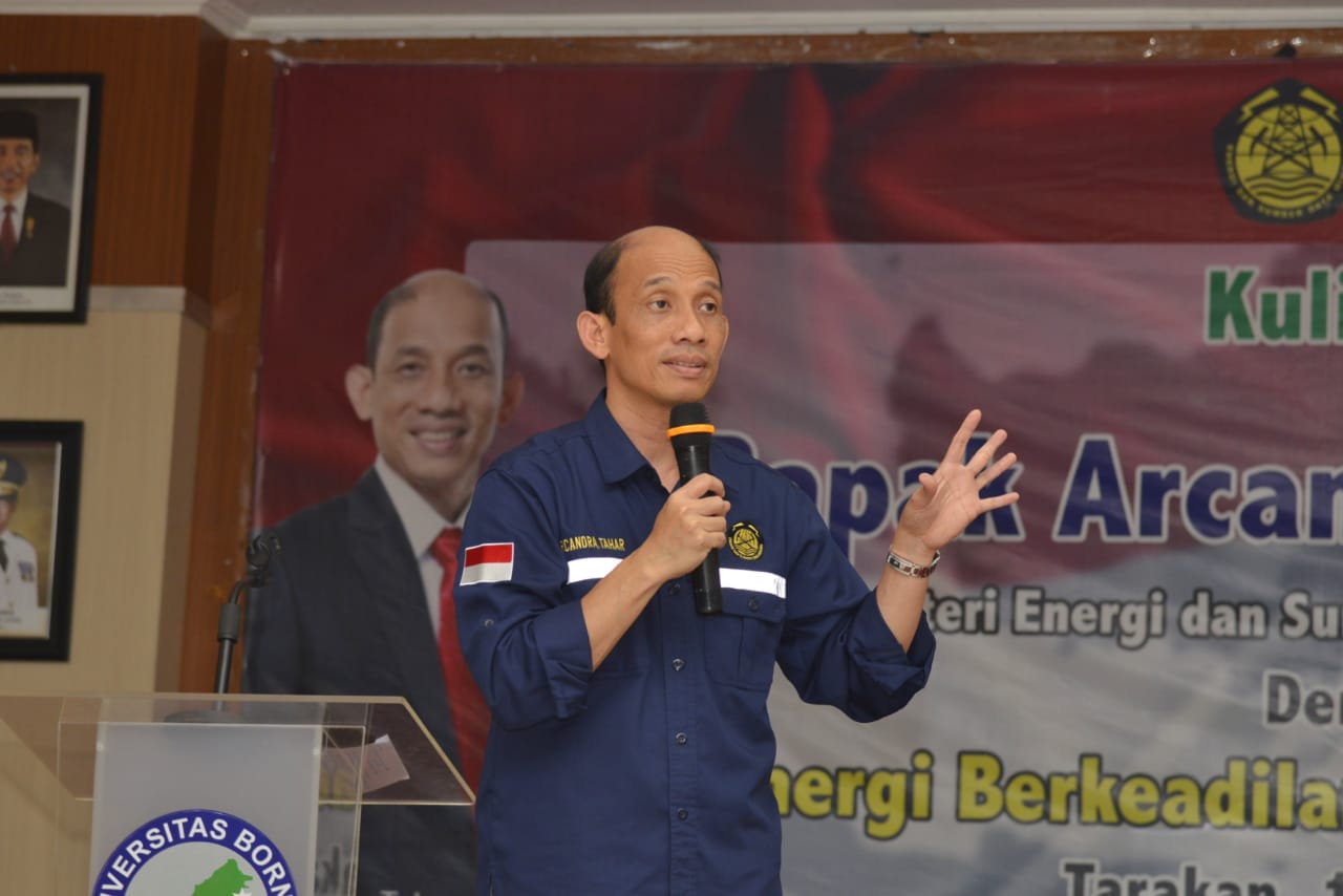 Wamen ESDM Ungkap Resiko Pengelolaan Pengelolaan Migas Terkini di Hadapan Mahasiswa