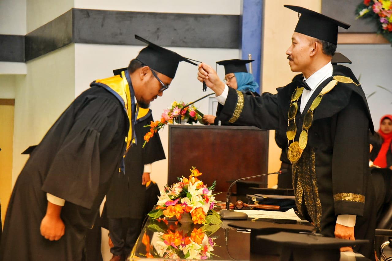 Wisuda 183 Sarjana Terapan, PEM Akamigas Bertekad Tembus Top 10 Perguruan Tinggi Nasional