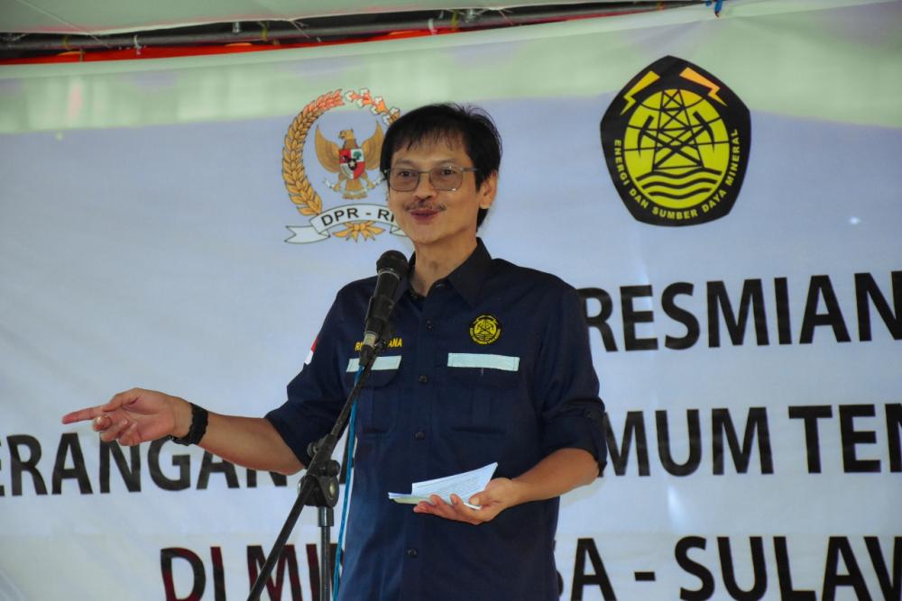 300 unit Penerangan Berbasis Surya Dibangun di Sulawesi Utara