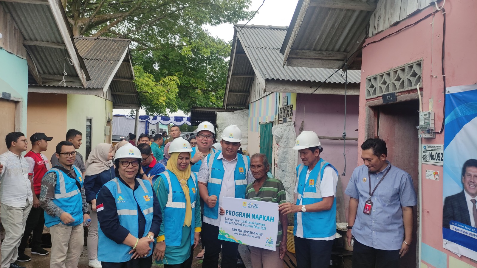 91 Rumah Tangga di Kabupaten Bintan Terima Bantuan Pasang Baru Listrik 