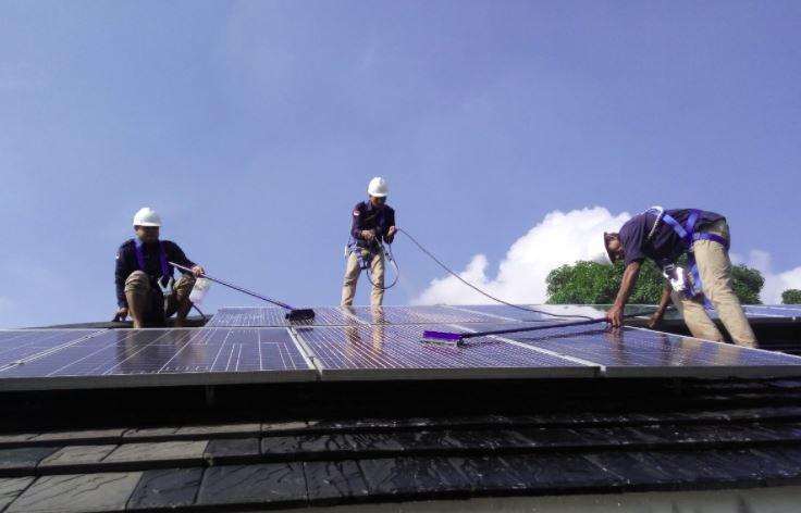 Akselerasi PLTS Atap, Kementerian ESDM Siapkan Program Energi Surya Nusantara