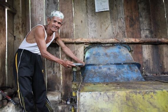 Akses Listrik Berbasis EBT, Dongrak Perekonomian Desa Lubuk Bangkar