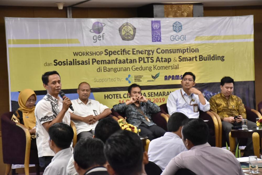 APAMSI Tawarkan Solusi Pemasangan PLTS Atap Konsumen Ritel