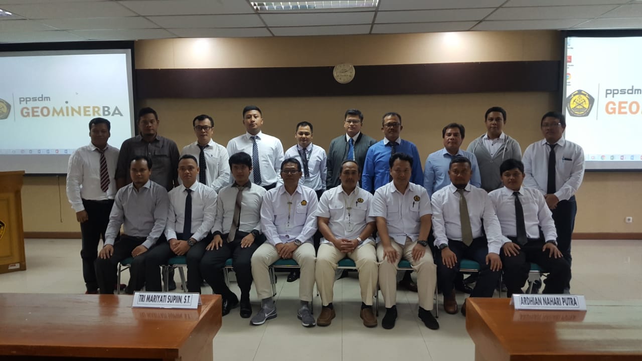 Diklat Kelayakan, Resolusi Konflik, dan Implementasi K3 Pertambangan Minerba