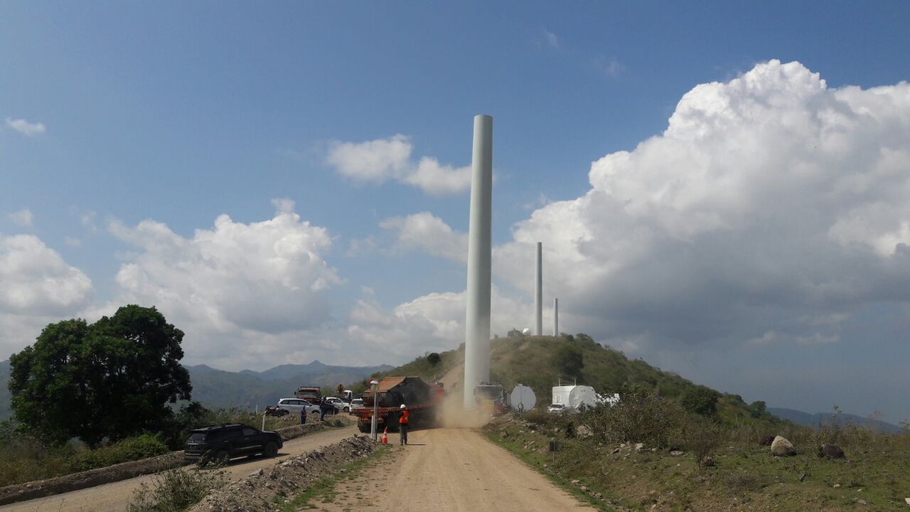 Dirjen Gatrik Dampingi Menteri ESDM Tinjau Proyek PLTB Sidrap