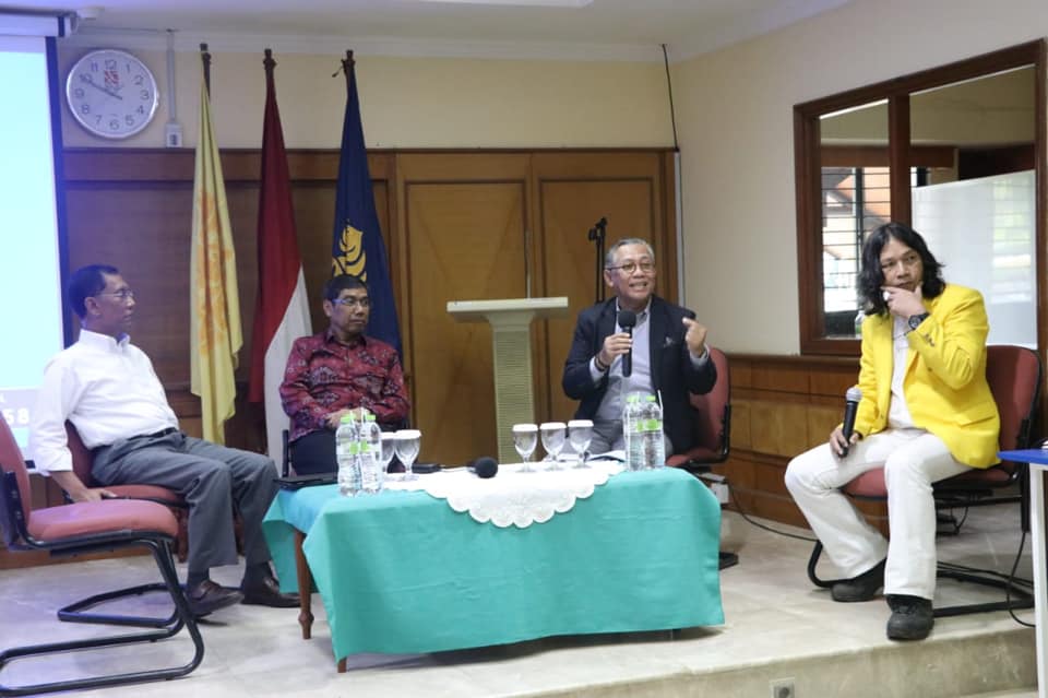 Dirjen Gatrik Paparkan Outlook Bisnis Ketenagalistrikan Jelang Revolusi Industri 4.0