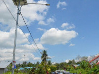 Ditjen EBTKE Bangun 325 Unit PJU-TS di Kalimantan Timur