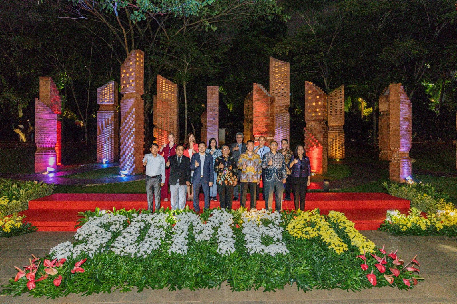 Farewell Dinner Tutup Perhelatan SOME-41