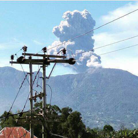 Hari Ini, Gunungapi Marapi Keluarkan 2 Kali Erupsi Letusan 