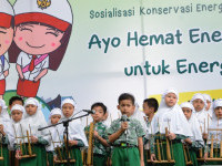 KESDM Sosialisasikan Konservasi Energi Kepada 30 Sekolah Dasar di Surabaya