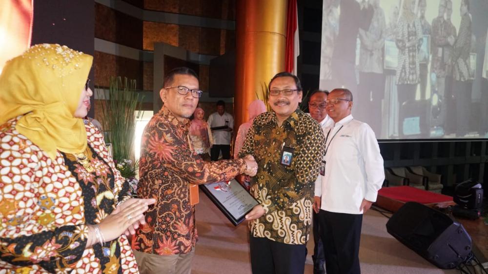 Komite Teknis Aneka EBT Raih Penghargaan HTC 2019