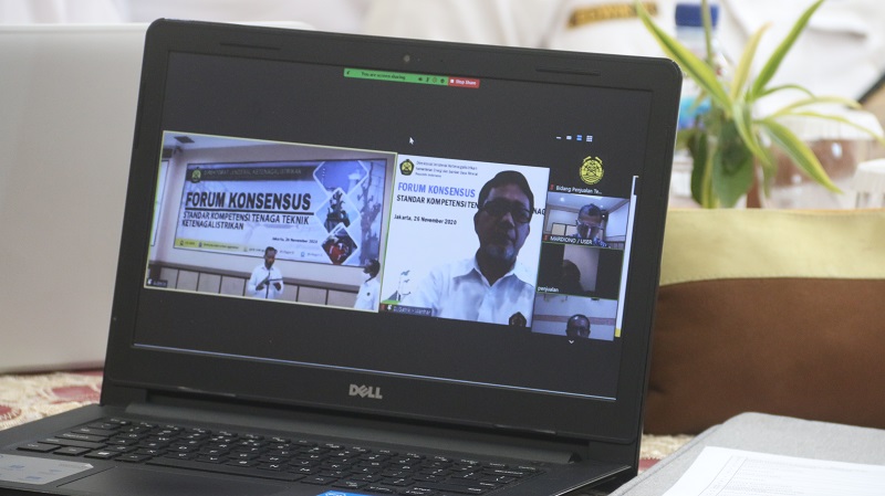 Komitmen Pemerintah Menerapkan Standar Kompetensi Ketenagalistrikan