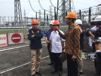 Kunjungi APB Ungaran, Menteri ESDM Pastikan Listrik Jawa Bali Aman Jelang Libur Akhir Tahun