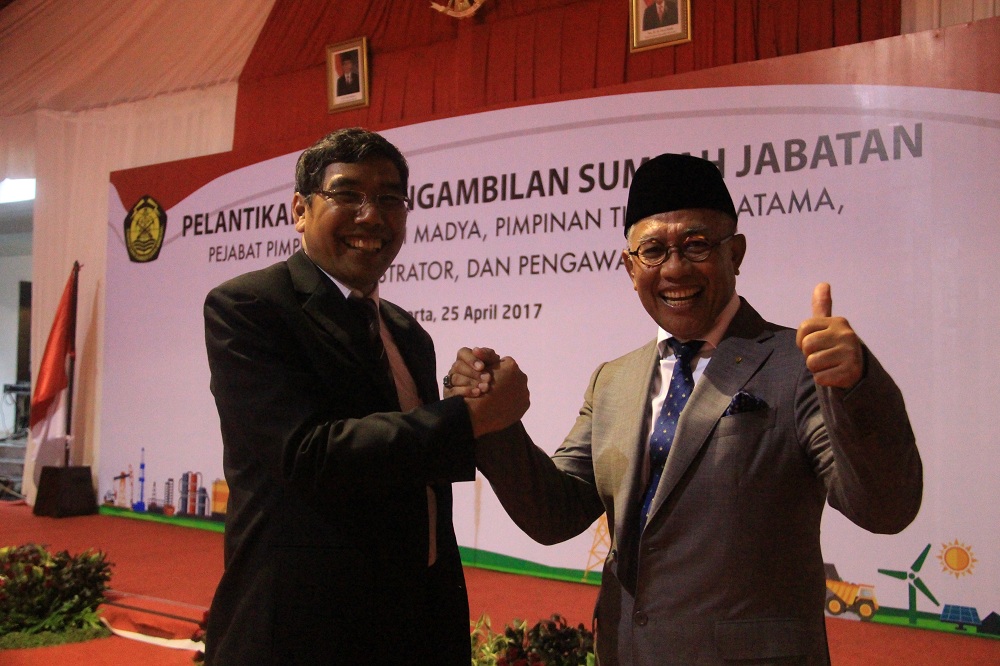 Lantik Dirjen Ketenagalistrikan, Menteri ESDM Amanatkan Percepat Segala Sesuatu