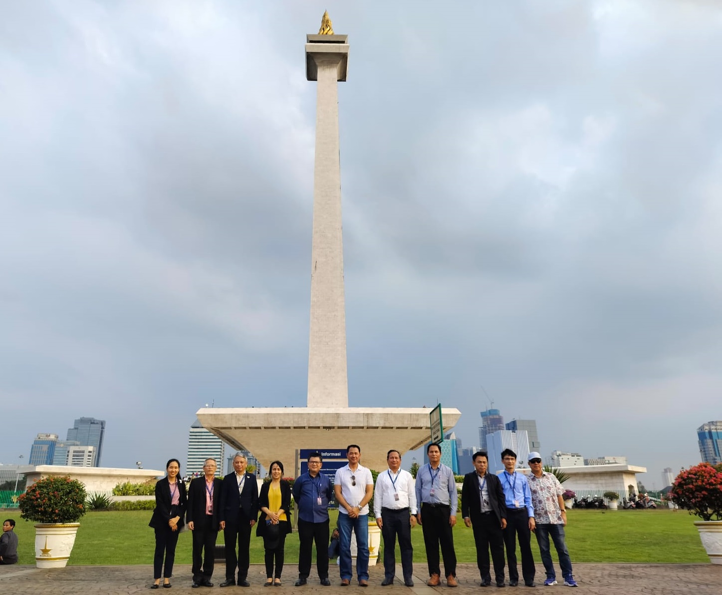 Laporan dari SOME-41: Kunjungi Monas, Delegasi Dikenalkan dengan Sejarah Jakarta