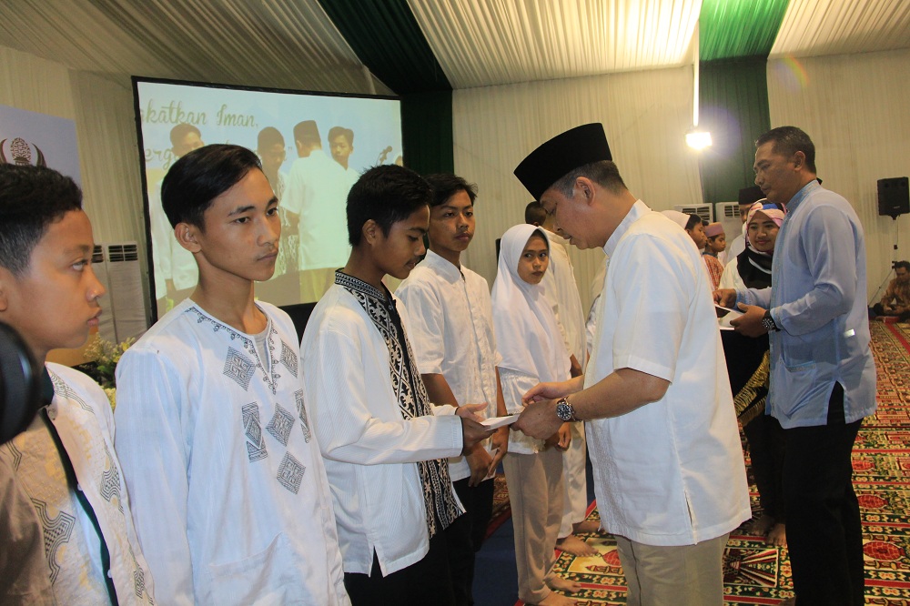 Menteri ESDM Hadiri Buka Bersama Sektor ESDM