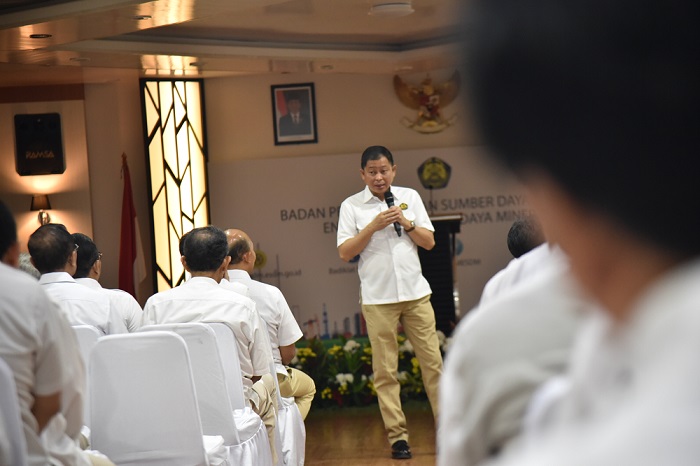 Menteri ESDM : “Menjadi pengajar harus yakin muridnya bisa lebih hebat dari dirinya”