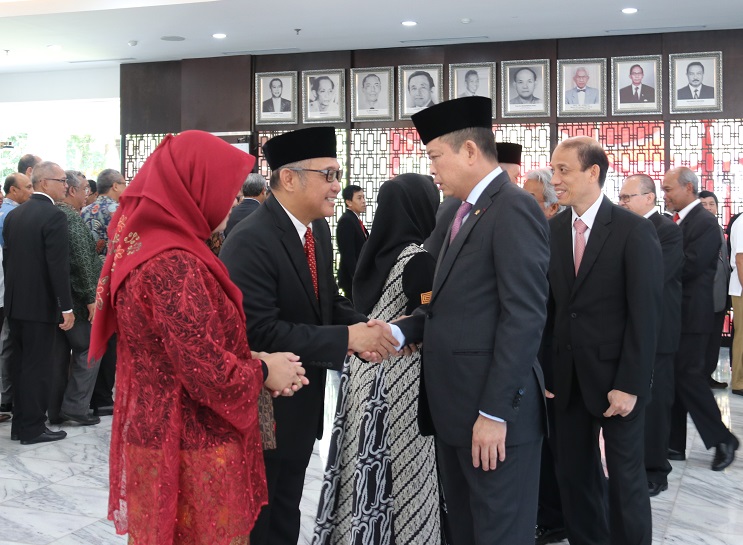 Menteri Jonan Minta Industri Migas Ikuti Perkembangan Zaman