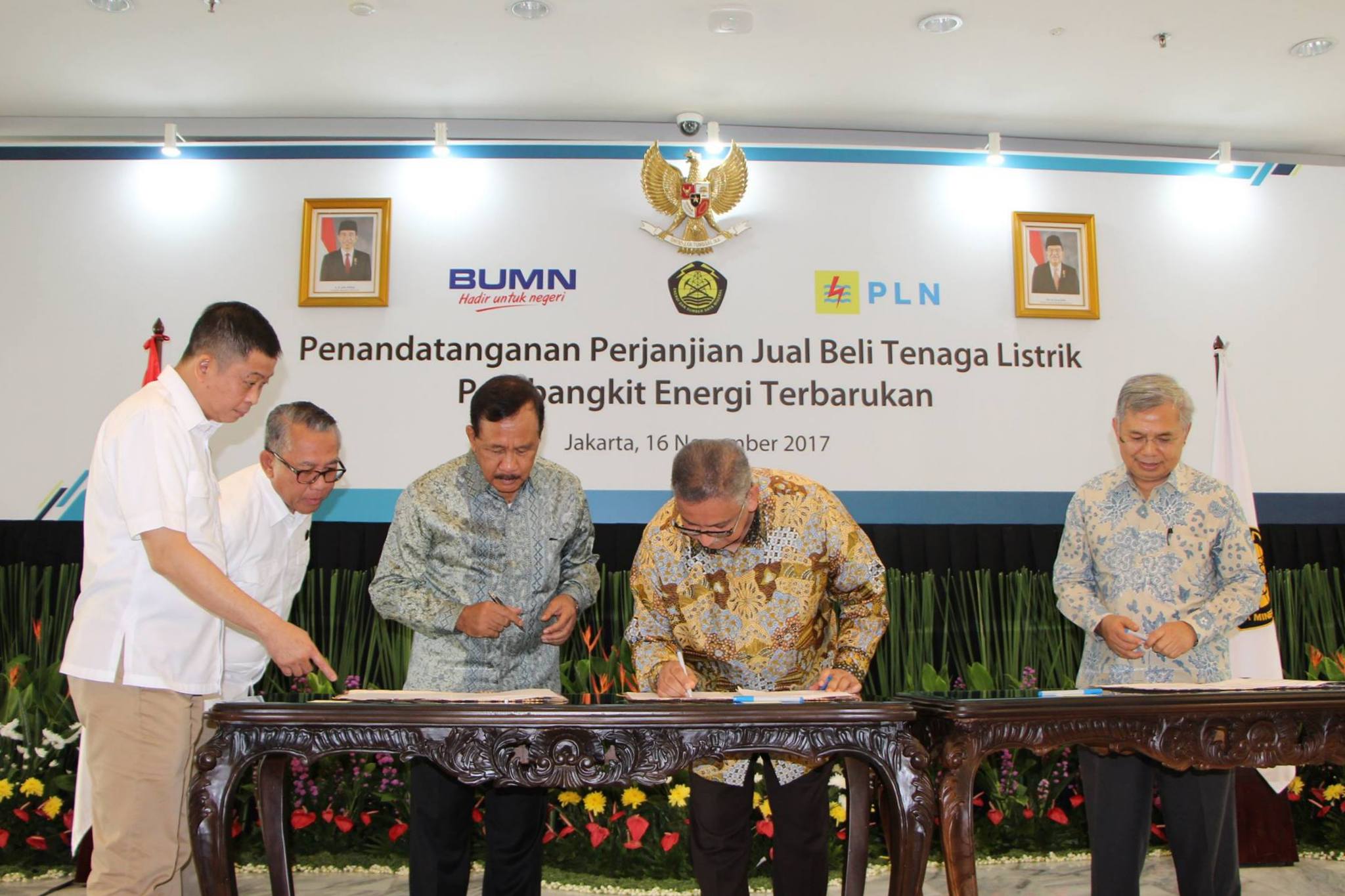 Menteri Jonan Saksikan Penandatanganan 9 PPA Pembangkit Energi Terbarukan